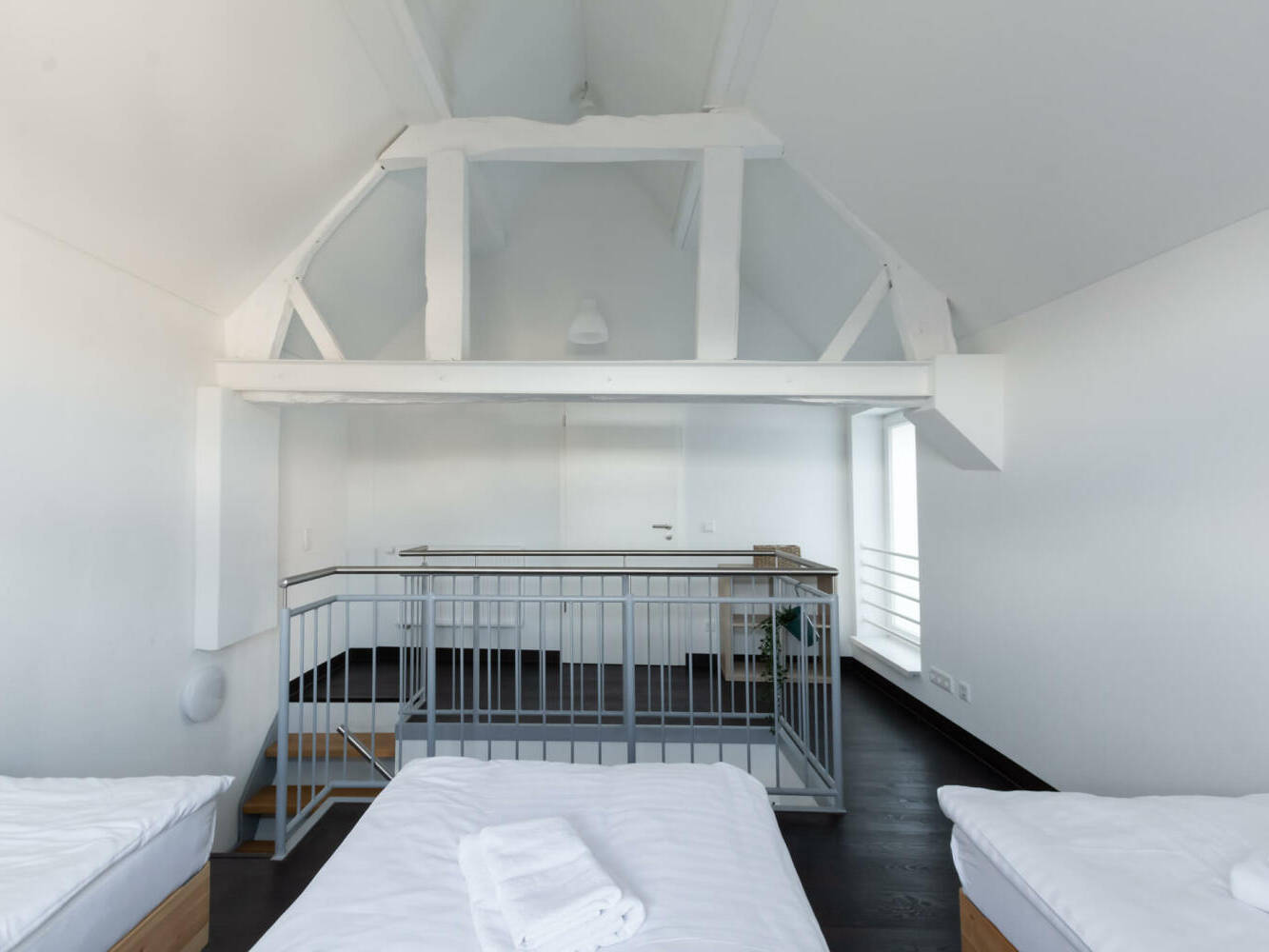 Workers' rooms, workers' apartments, rent, book, North Rhine-Westphalia, 074932fb9b7b446af6da16597d636e2958c3136a6ba933a64dbf7d5963227bd1-1,