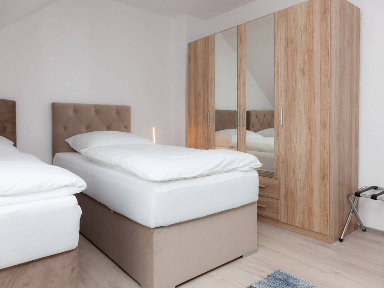 Monteurzimmer, Monteurwohnung, Mieten, Buchen, NRW, 09d5cbb5f4ad18cd3e8805483d5cb91160772c952984a61b3d925bcadb1685ad-1,