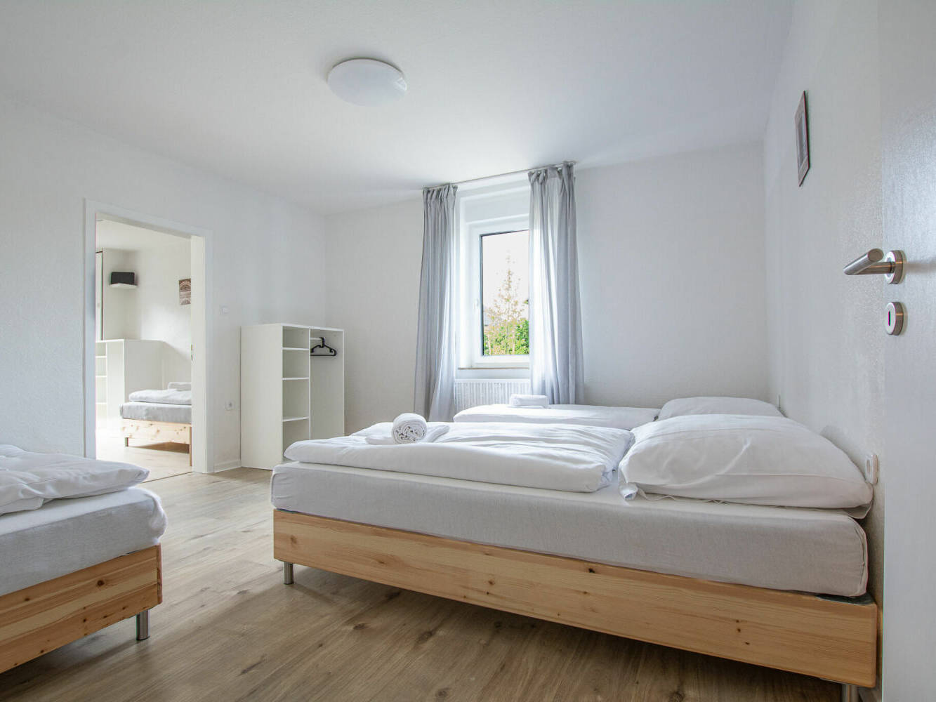 Monteurzimmer, Monteurwohnung, Mieten, Buchen, NRW, 10d3a6a2d7dec4a2cefc730910f8a3cdea429879c2c57cd5dc49fa12b8de28c2-1,