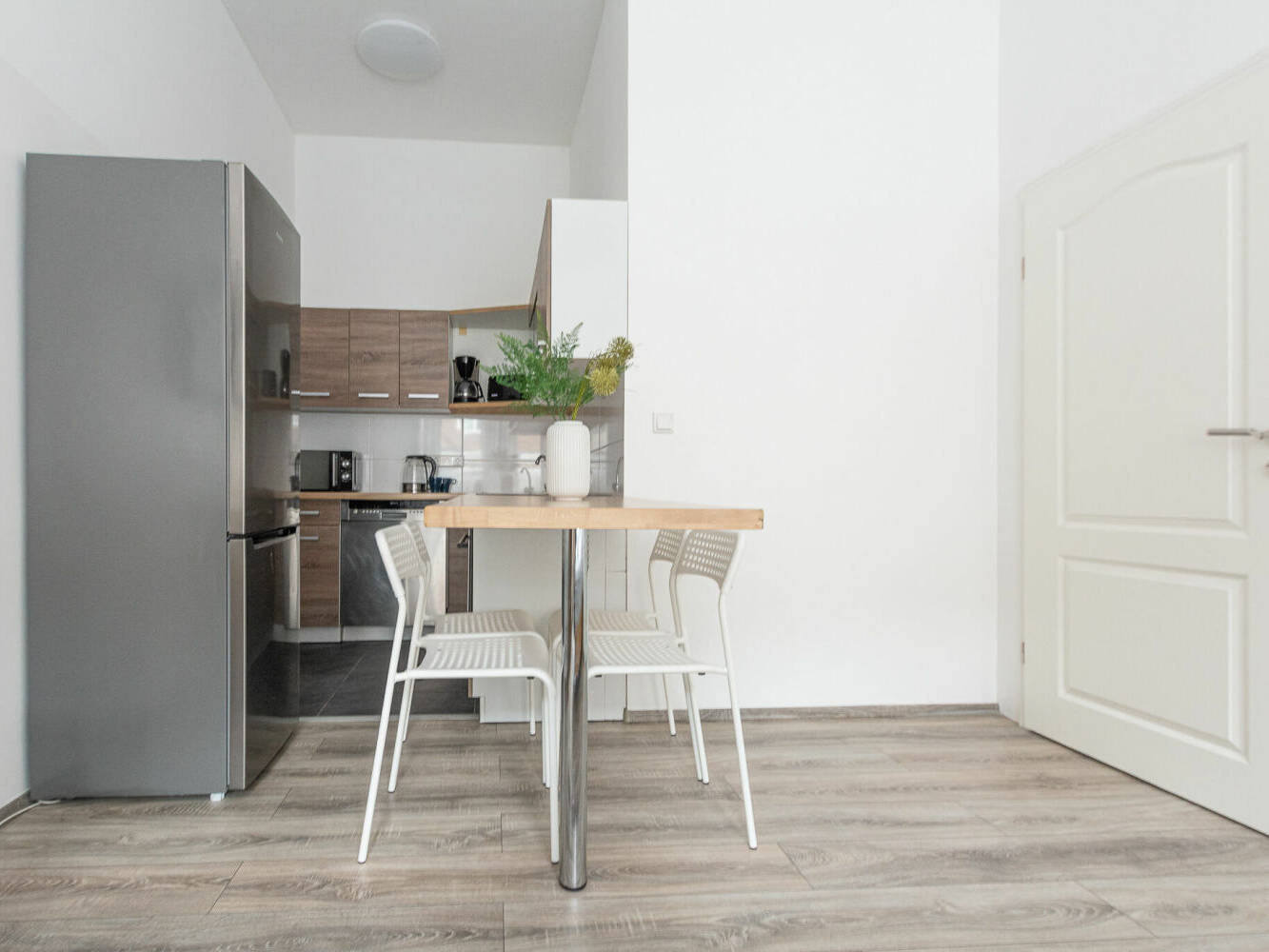 Monteurzimmer, Monteurwohnung, Mieten, Buchen, NRW, 128704e2a0dd33733c9cedd41ea785595092c7c5294188ce874fb2c93fbc9c14-1,