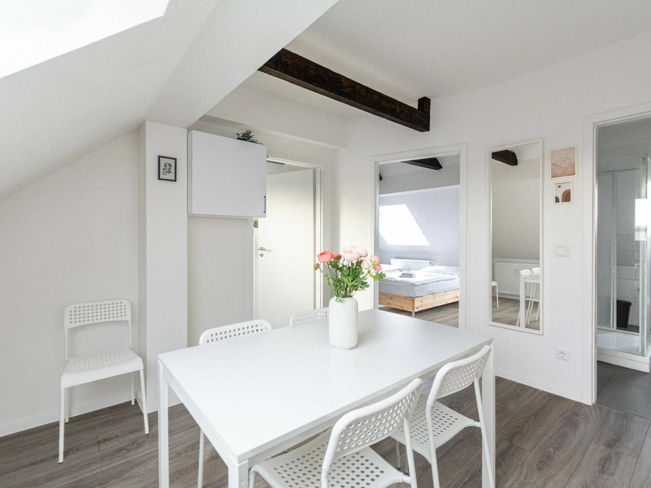 Monteurzimmer, Monteurwohnung, Mieten, Buchen, NRW, 15ac1654aef0b48a2dd46cf540c463d2523a181774bbe4dbcc132cb307a40948-2,