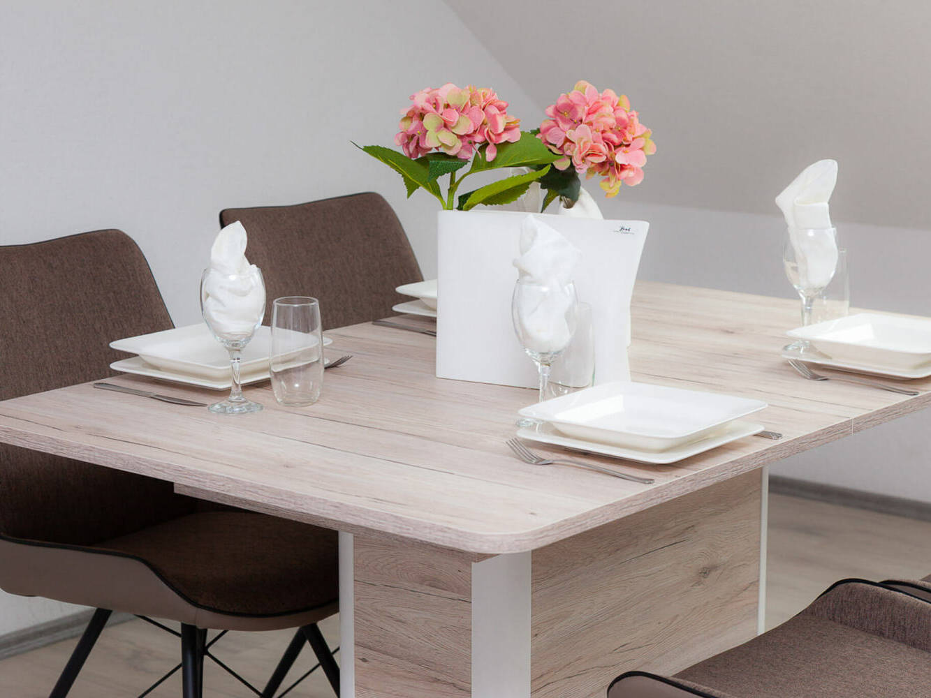 Monteurzimmer, Monteurwohnung, Mieten, Buchen, NRW, 2d4b13f0495cdc47526f92909d6edfa0ac281e7f91fe9c04c6c1aa782612c190-1,