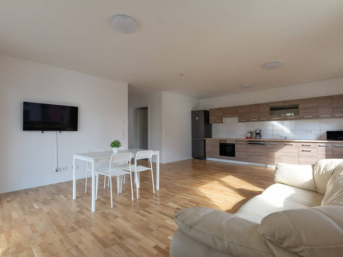 Monteurzimmer, Monteurwohnung, Mieten, Buchen, NRW, 409b83b3cbd35725e6f17d64077a918ca993a9a77eab493b6ca12ec8c80f0204-1, Monteurzimmer, Monteurwohnung, Mieten, Buchen, NRW, 409b83b3cbd35725e6f17d64077a918ca993a9a77eab493b6ca12ec8c80f0204-1,