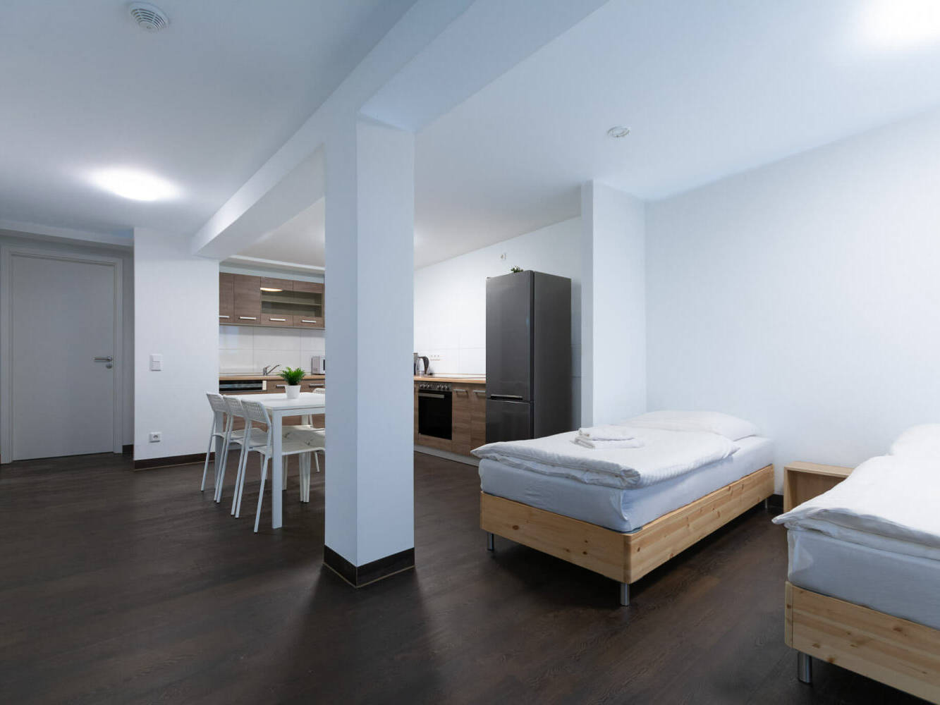 Monteurzimmer, Monteurwohnung, Mieten, Buchen, NRW, 5937b88a4f98e430460d557d8caf780ec1c97eb691254caf8e6957c966b5e651-2,