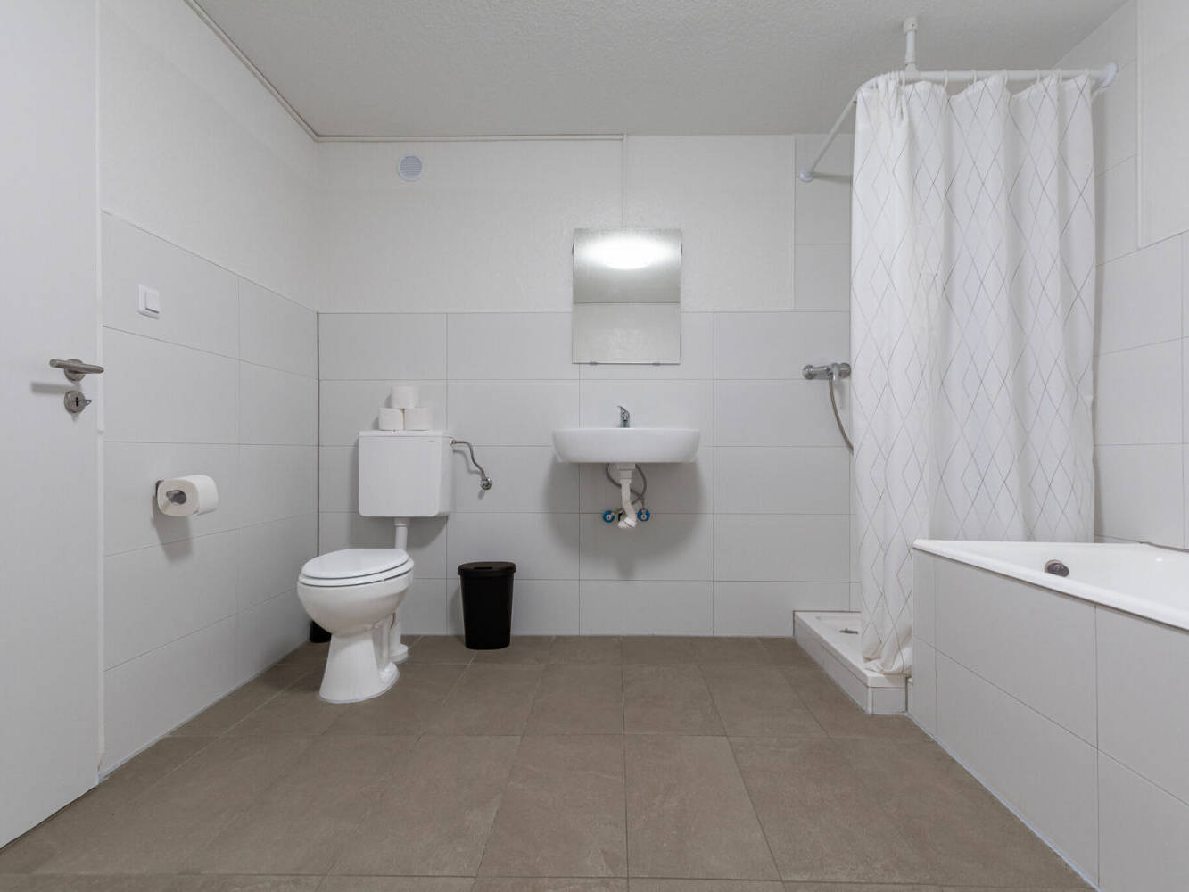 Monteurzimmer, Monteurwohnung, Mieten, Buchen, NRW, 5f8e9d2fd5bbd9ef11219908db6ef93be79005eae335a948f8160807d851a10d-1,