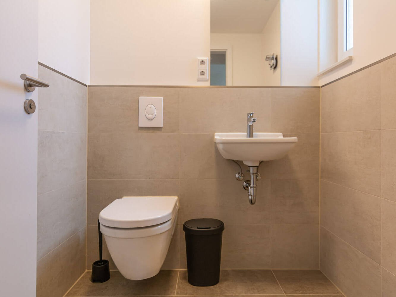 Monteurzimmer, Monteurwohnung, Mieten, Buchen, NRW, 82040c359b4896df01a2d390b1d1d0fa39168016fdf41b571de8e8ecad759522-2,