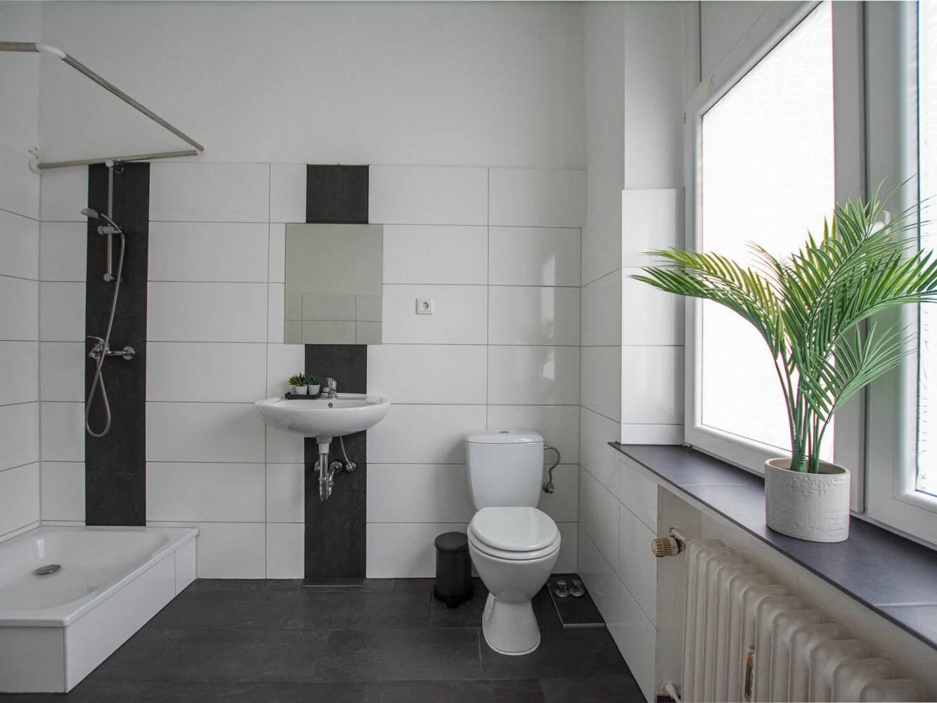 Monteurzimmer, Monteurwohnung, Mieten, Buchen, NRW, 8c207ddf1ade68413d660774ff523ae45cfa92e1808f3aaf78317cd38775ed99-1,