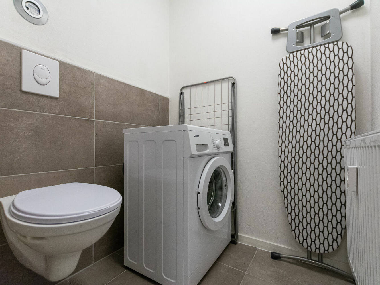 Monteurzimmer, Monteurwohnung, Mieten, Buchen, NRW, 910abefaed8bf8c53145af9312845d2b37501bebae1cdb5d4fda771e4c97912f-2,