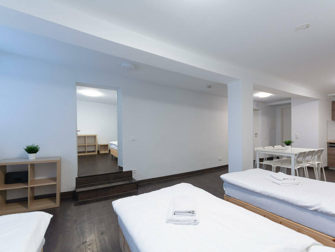 Monteurzimmer, Monteurwohnung, Mieten, Buchen, NRW, 97b7f38a3e903b06d4e0122ba5d8f80a8f58f4e454834a345bec5164623eda36-1,