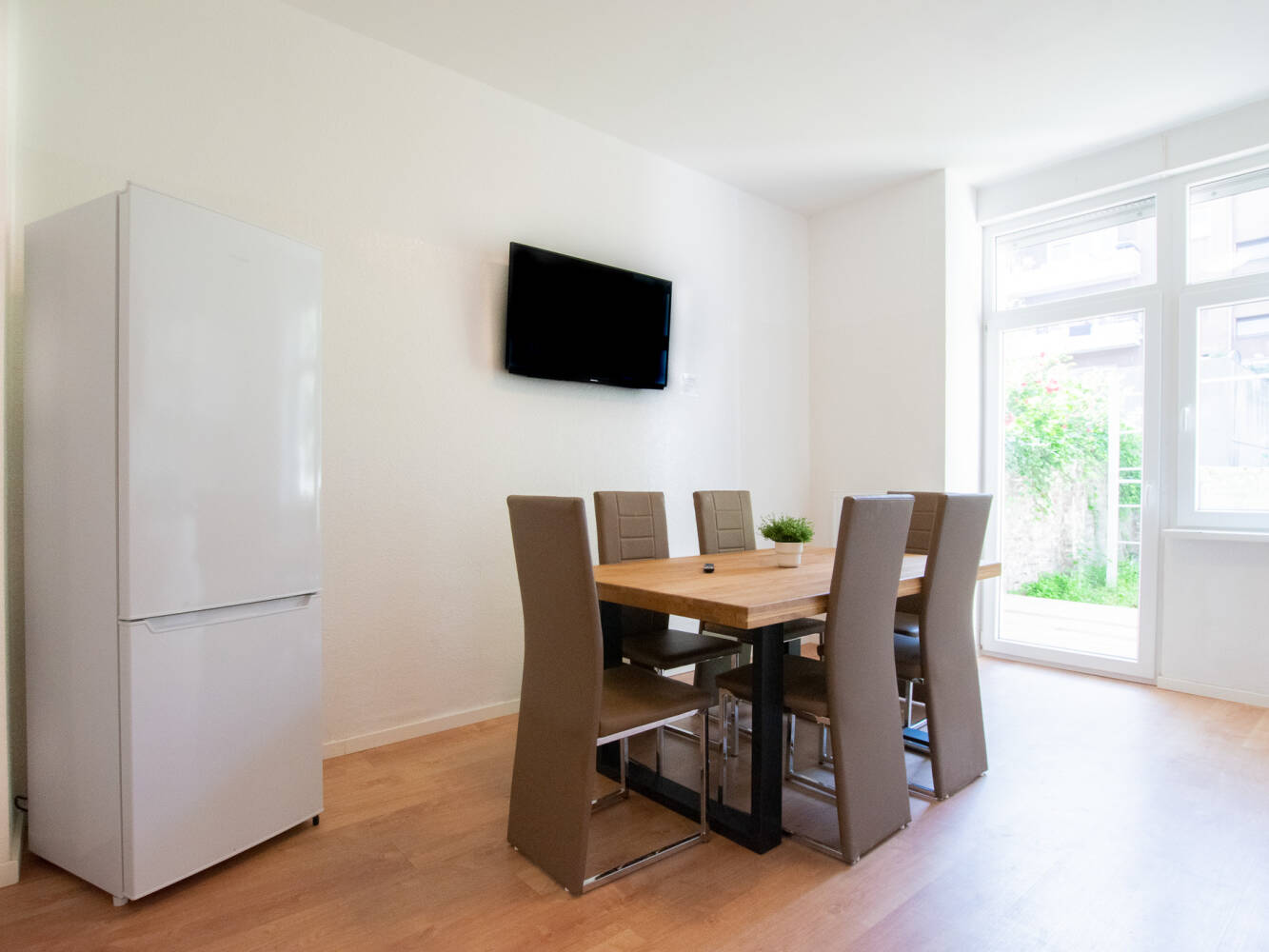 Monteurzimmer, Monteurwohnung, Mieten, Buchen, NRW, 9a7569d8e789418fd7d40d694b0a5dccb3cfdd8b67774a6de733160ea23fdd53-1, Monteurzimmer, Monteurwohnung, Mieten, Buchen, NRW, 9a7569d8e789418fd7d40d694b0a5dccb3cfdd8b67774a6de733160ea23fdd53-1,