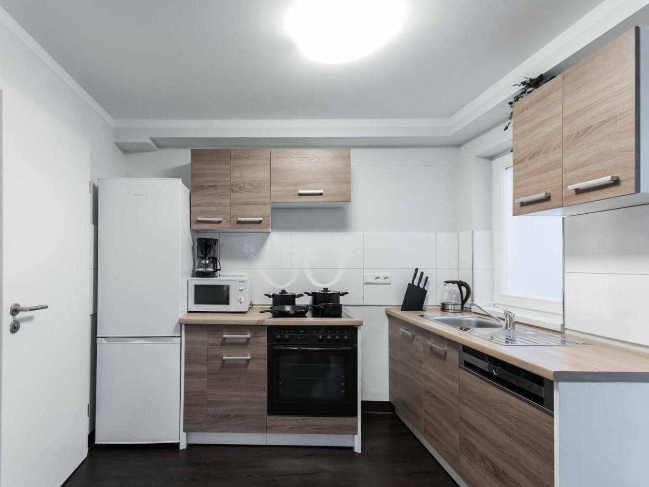 Workers' rooms, workers' apartments, rent, book, North Rhine-Westphalia, af440e9a42002e13857bd1c57bc7388579c57da539ff30d6cbaf1a614d6afe46-1,