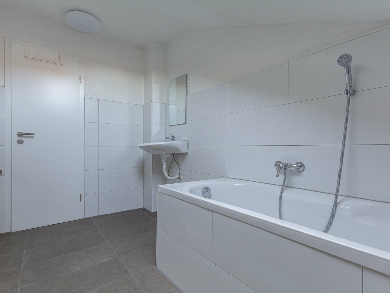 Monteurzimmer, Monteurwohnung, Mieten, Buchen, NRW, c7bf898073de8fdad9fb1c333929fe4c91b23490ca35d056ea161e626b1fbd65-1,