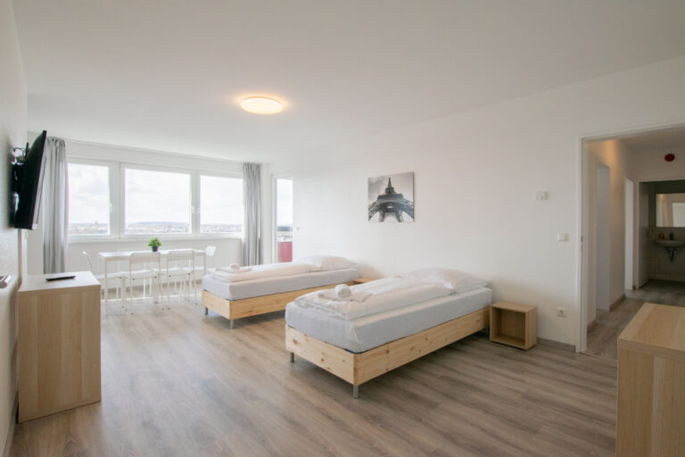 DUISBURG – 3 Zimmer Apartment mit Balkon – 12OG