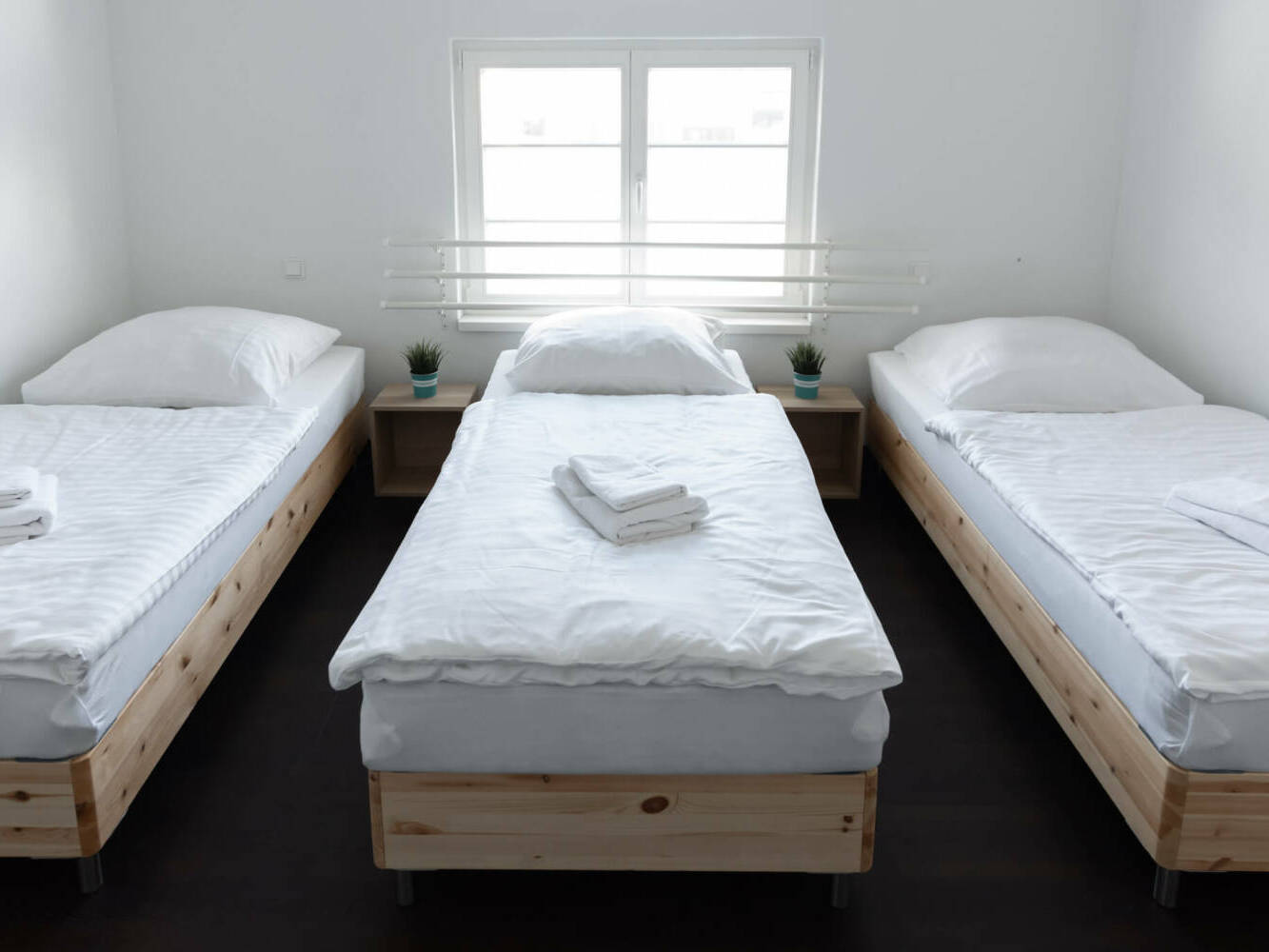 Workers' rooms, workers' apartments, rent, book, North Rhine-Westphalia, d937b437d19cc12f4688fde30dafea850238288af05ad27aa719023ef9c1d18d-1,