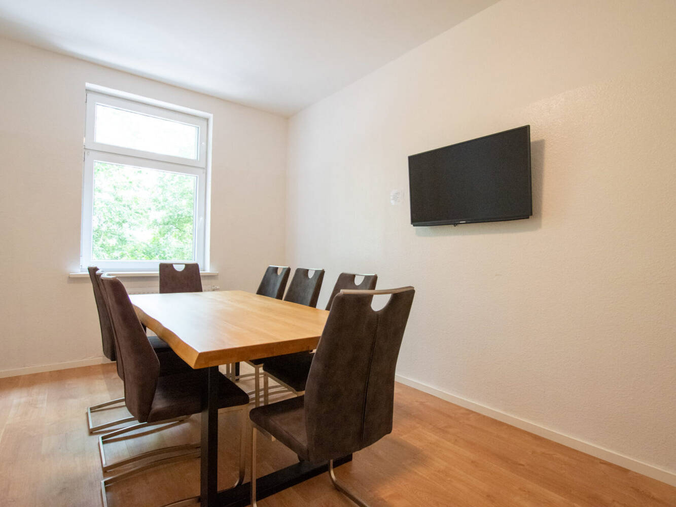 Monteurzimmer, Monteurwohnung, Mieten, Buchen, NRW, e655ecd006628682373c3ad473884c6c5334f0da23b859235a6241c4ad91b38a-1,