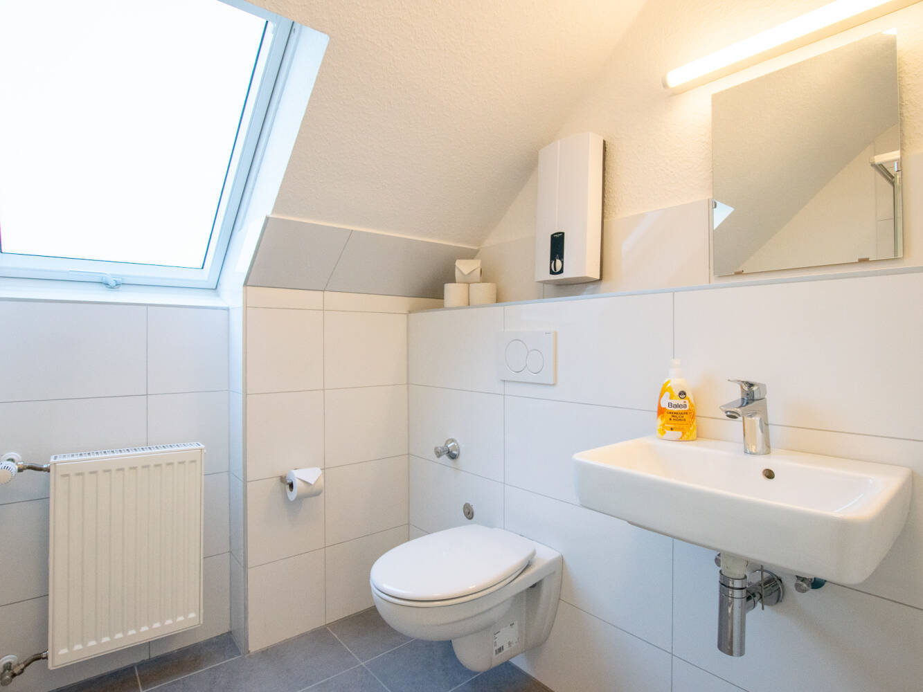 Monteurzimmer, Monteurwohnung, Mieten, Buchen, NRW, f3e8054727285ae43f35eba023d4c169955c4def524b3b37ede2d843d33fe35f-1,