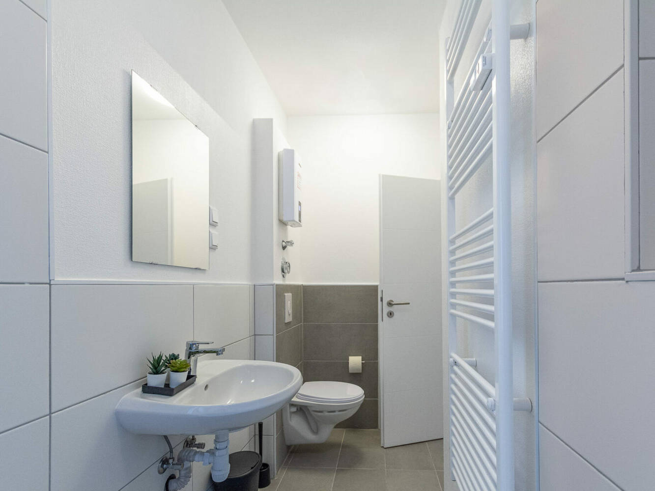 Monteurzimmer, Monteurwohnung, Mieten, Buchen, NRW, fb6b8257d71f4930b85b20457e397538a2bb66c0095fa0367b39e4065a516be8-2,