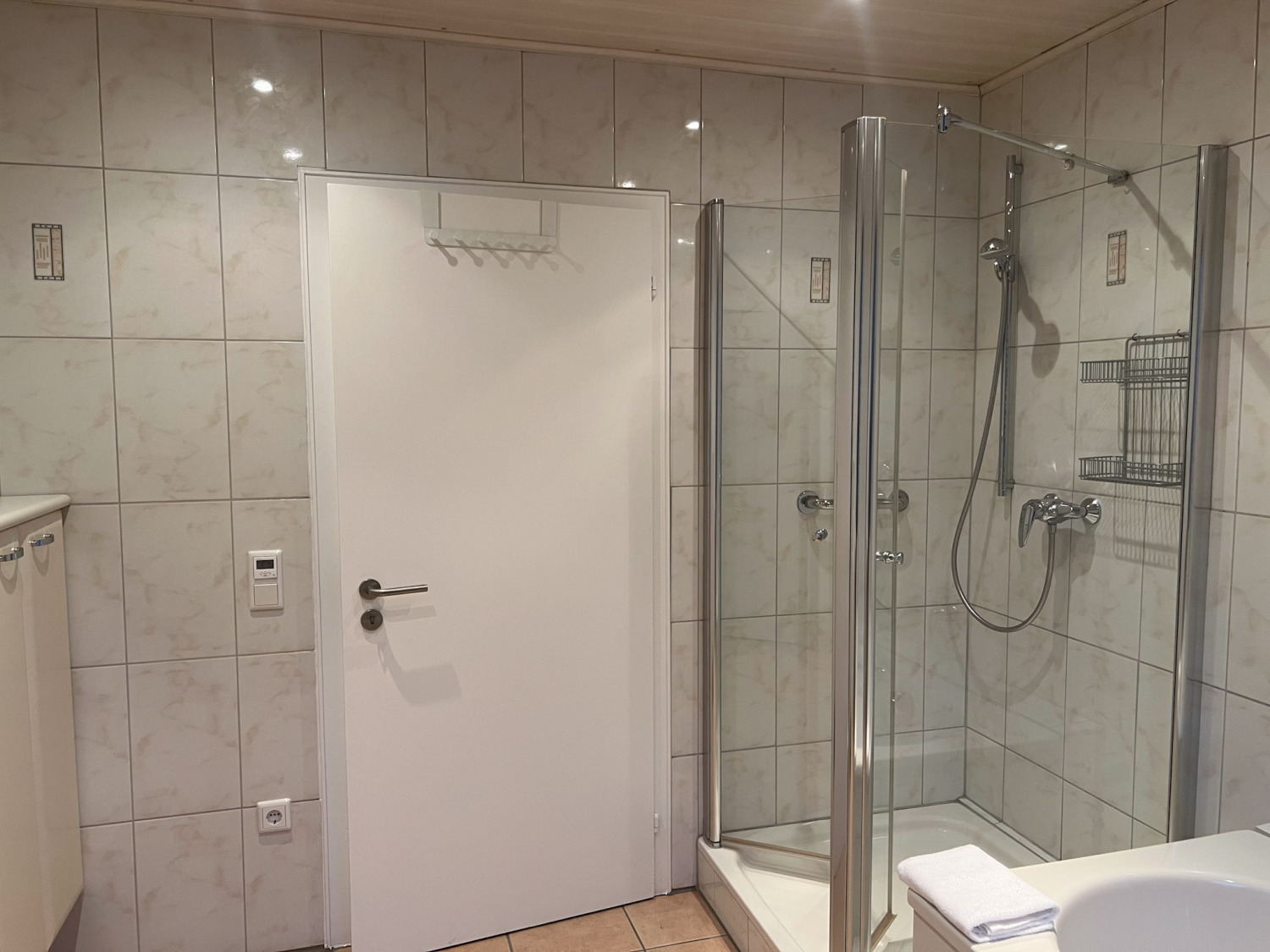 Monteurzimmer, Monteurwohnung, Mieten, Buchen, NRW, a967232ff51551b6a8f000887412975af5167e3f78d037c8923f8aeb8b32e30d-1, Monteurzimmer, Monteurwohnung, Mieten, Buchen, NRW, a967232ff51551b6a8f000887412975af5167e3f78d037c8923f8aeb8b32e30d-1,