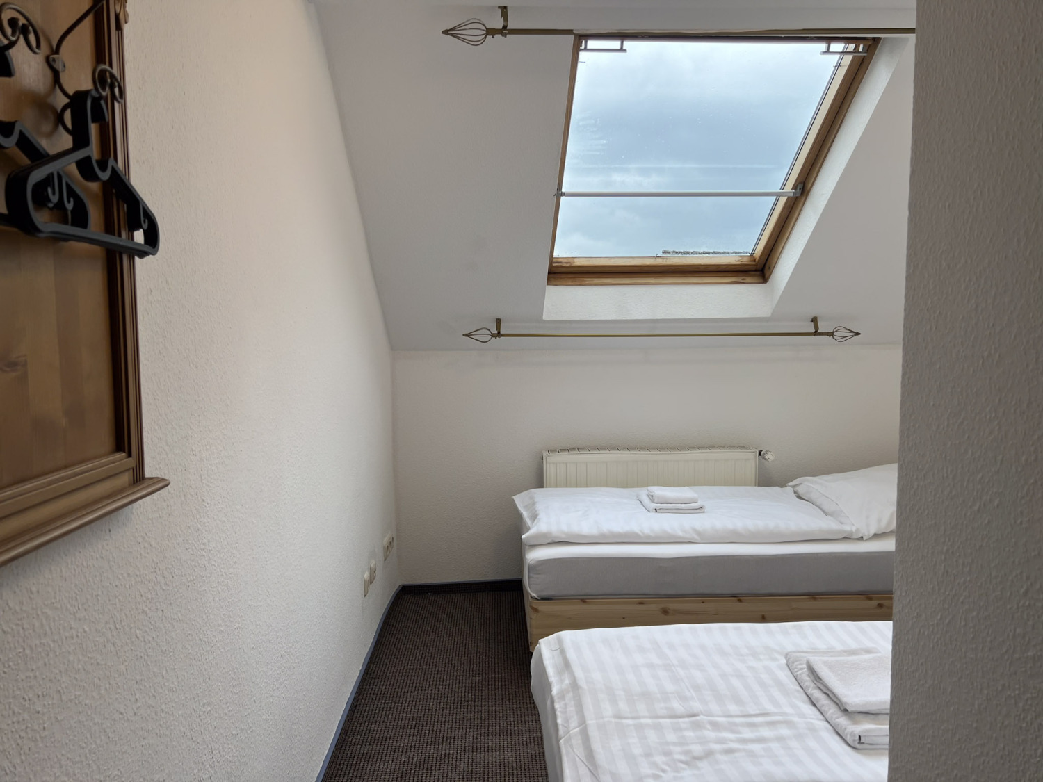 Monteurzimmer, Monteurwohnung, Mieten, Buchen, NRW, d91ee4771d192c81219fa570778bb7c9deb0eed2446af477044d3849956bb242, Monteurzimmer, Monteurwohnung, Mieten, Buchen, NRW, d91ee4771d192c81219fa570778bb7c9deb0eed2446af477044d3849956bb242,